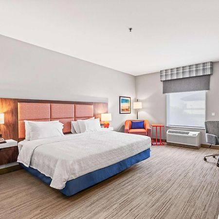 Hampton Inn Denver Northeast-Brighton Exterior photo