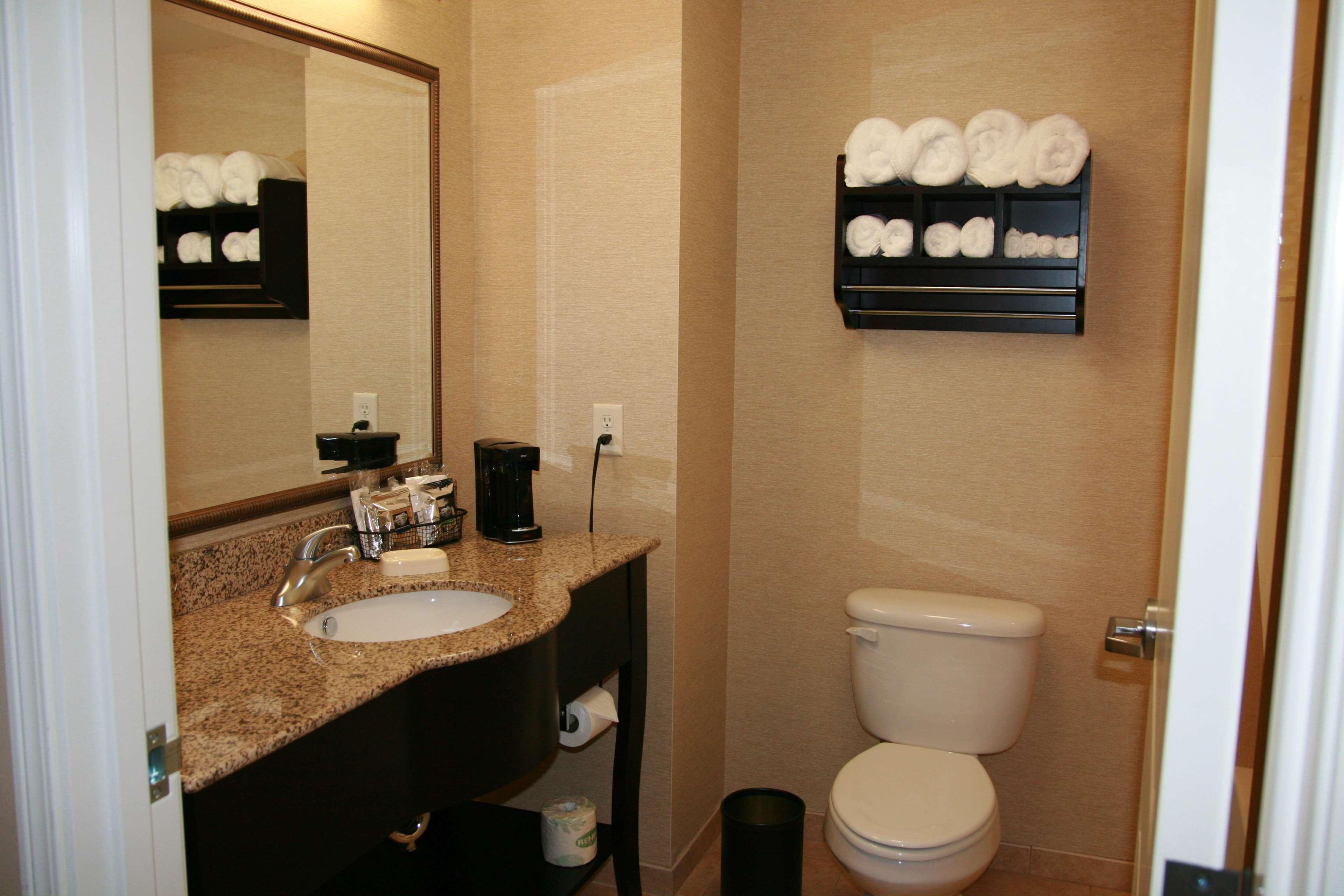 Hampton Inn Denver Northeast-Brighton Exterior photo